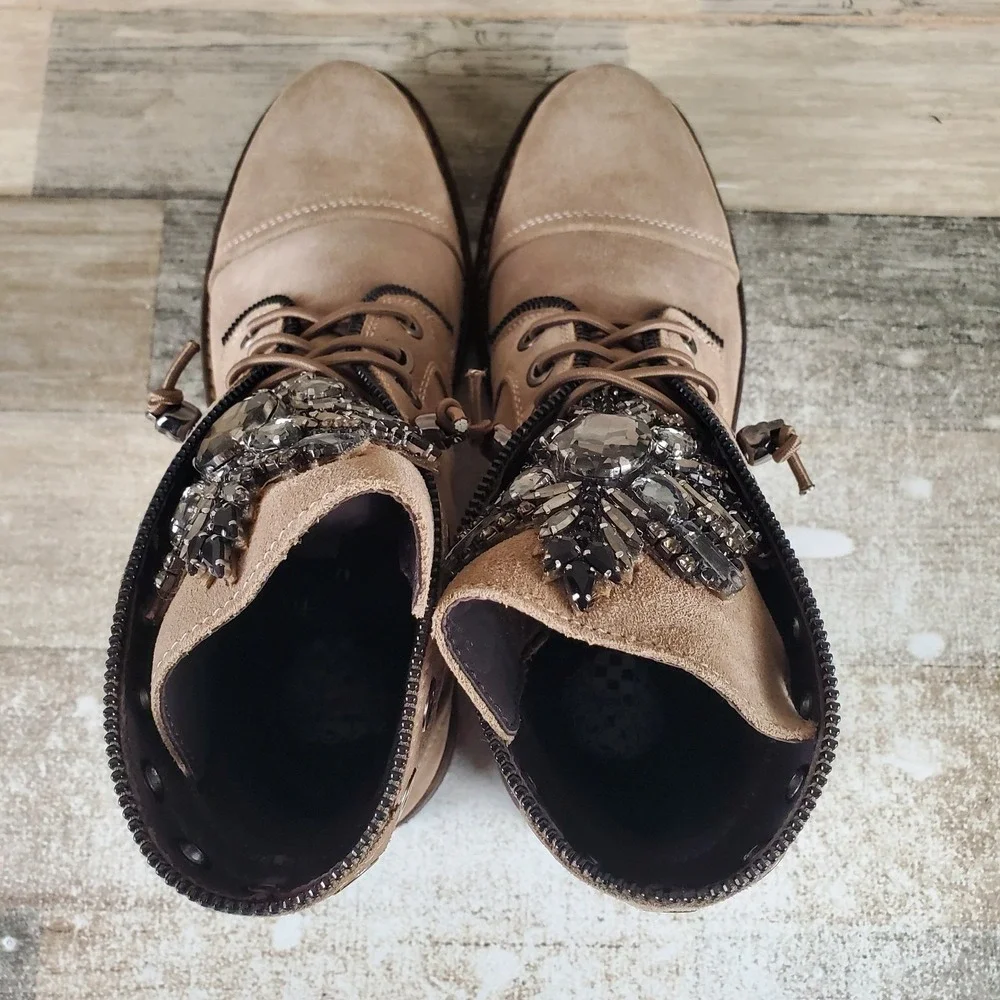 Vince Camuto Sefella Womens Ankle Boots Sz 12 M Vison Crosta Lace Up Round Toe